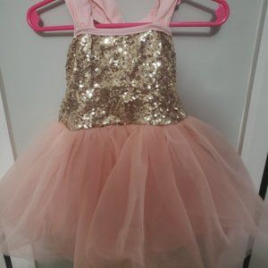 Girls pink dress